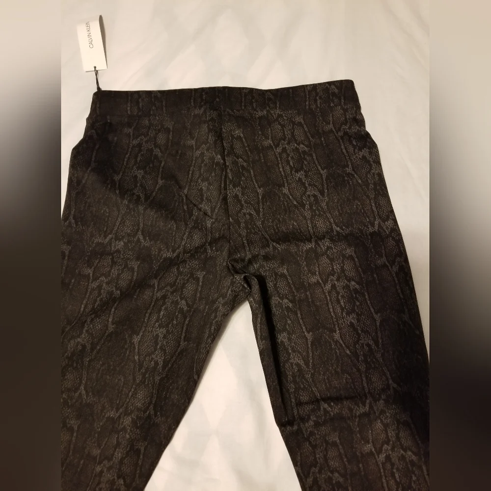 NWT Calvin Klein Pants Women's Size L Color Dark Brown - Picture 9 of 10